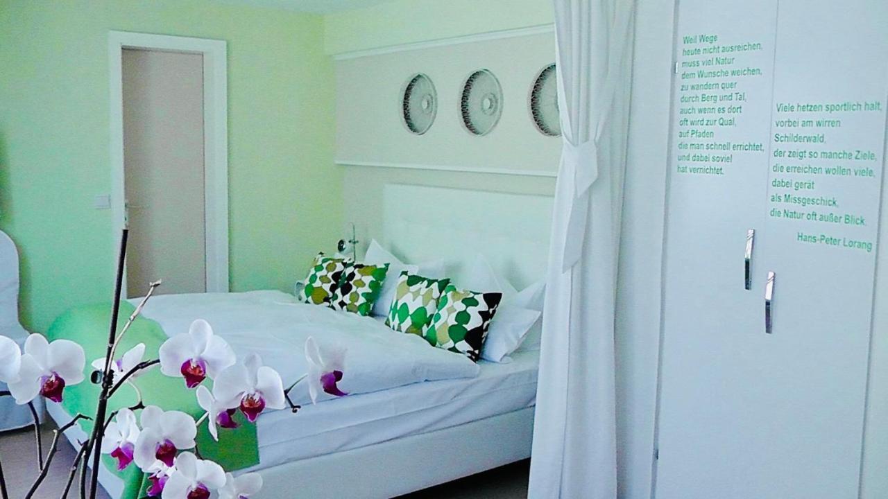 Central Boutique Hotel Бад-Мергентгайм Екстер'єр фото