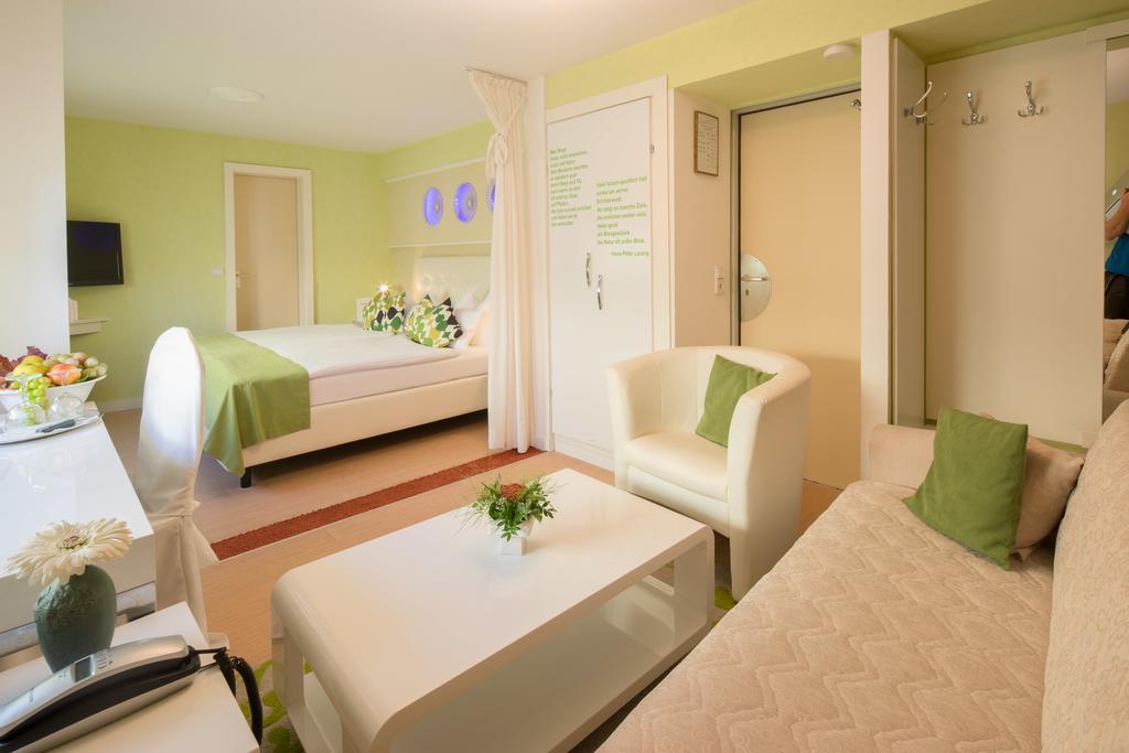 Central Boutique Hotel Бад-Мергентгайм Номер фото