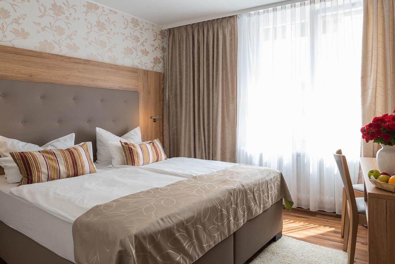 Central Boutique Hotel Бад-Мергентгайм Екстер'єр фото