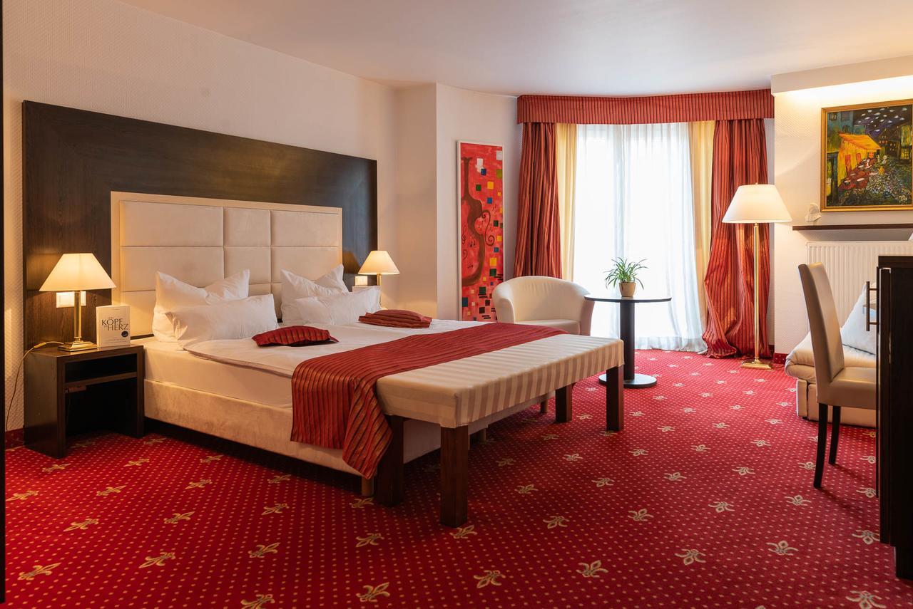 Central Boutique Hotel Бад-Мергентгайм Екстер'єр фото