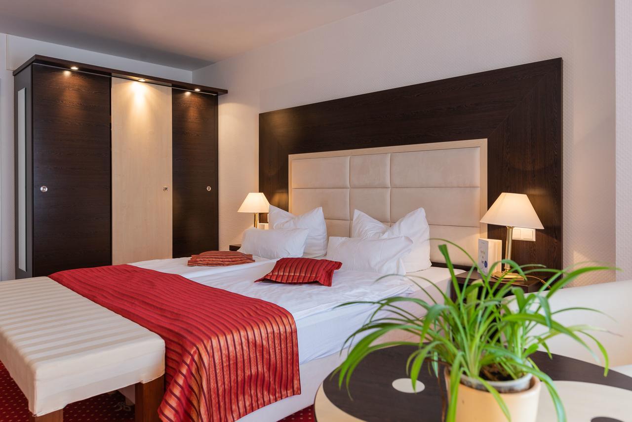 Central Boutique Hotel Бад-Мергентгайм Екстер'єр фото