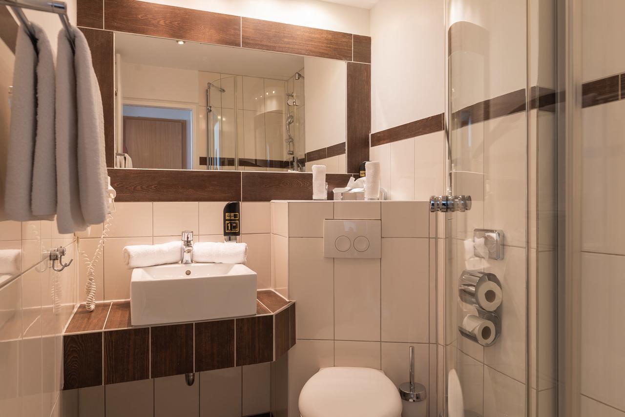 Central Boutique Hotel Бад-Мергентгайм Екстер'єр фото